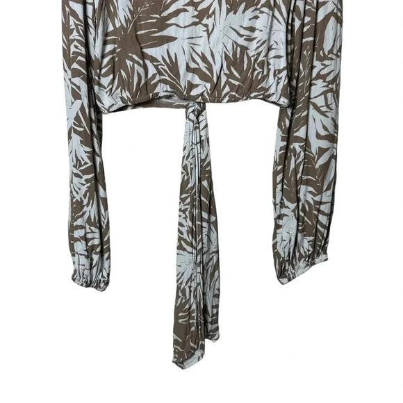 1742. EMORY PARK LONG SLEEVE CROPPED KIMONO WITH TIE IN THE FRONT SIZE SMALL - Picture 9 of 9